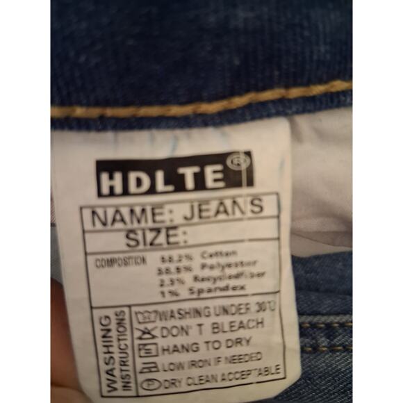 HDLTE Women Capri Jeans Raw Hem Mid Wash 5 Pockets Size S - Picture 8 of 9